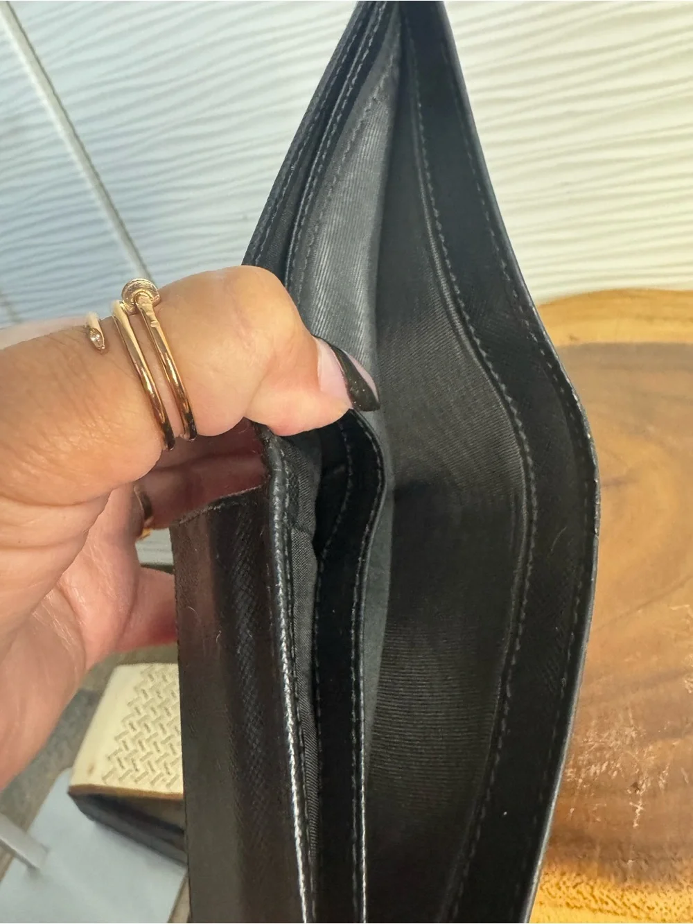 Vintage preloved Prada Black Saffiano Leather Men's Bi-Fold Wallet with Logo